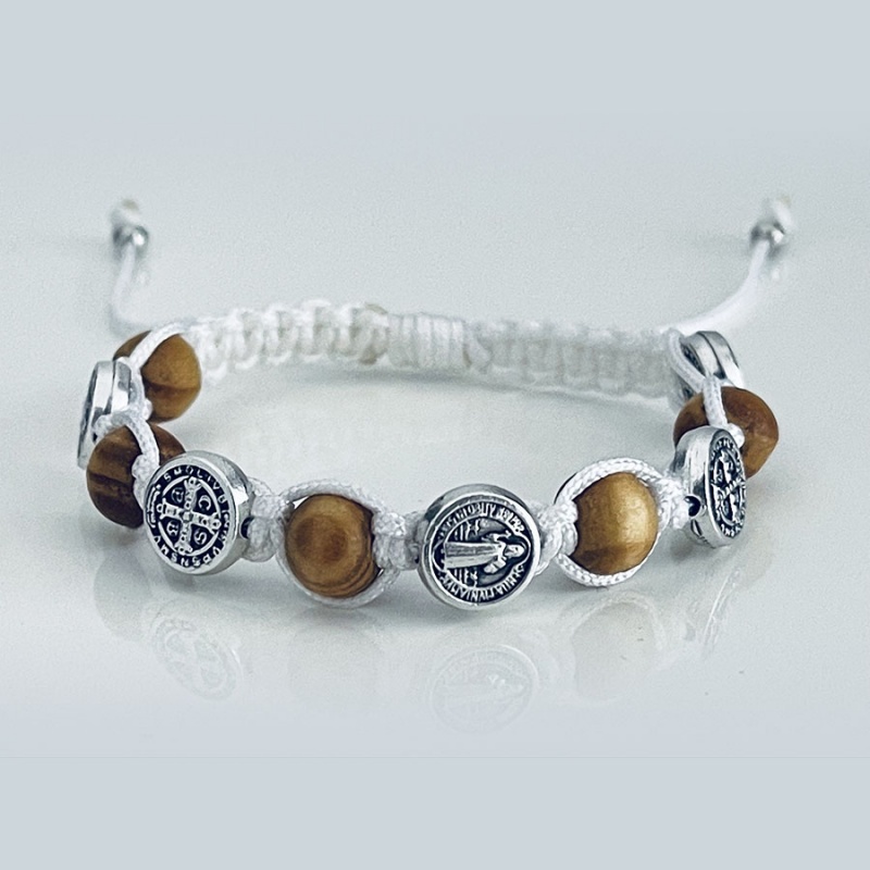 olive_st_benedict_silver_white_thread-osbs7-x