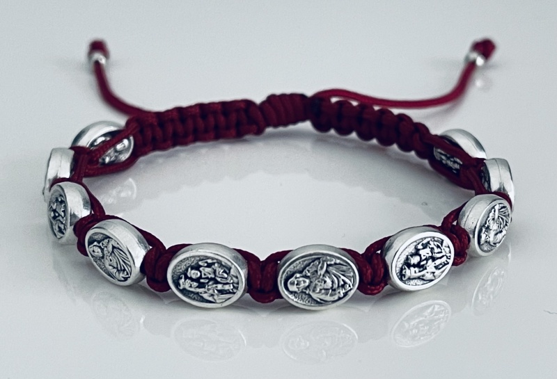 scapular_-_our_lady_of_mount_carmel_bracelet_maroon_thread-slcb19